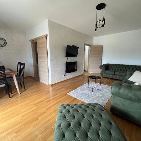 Apartman Didi-Free Parking Novi Sad Buitenkant foto